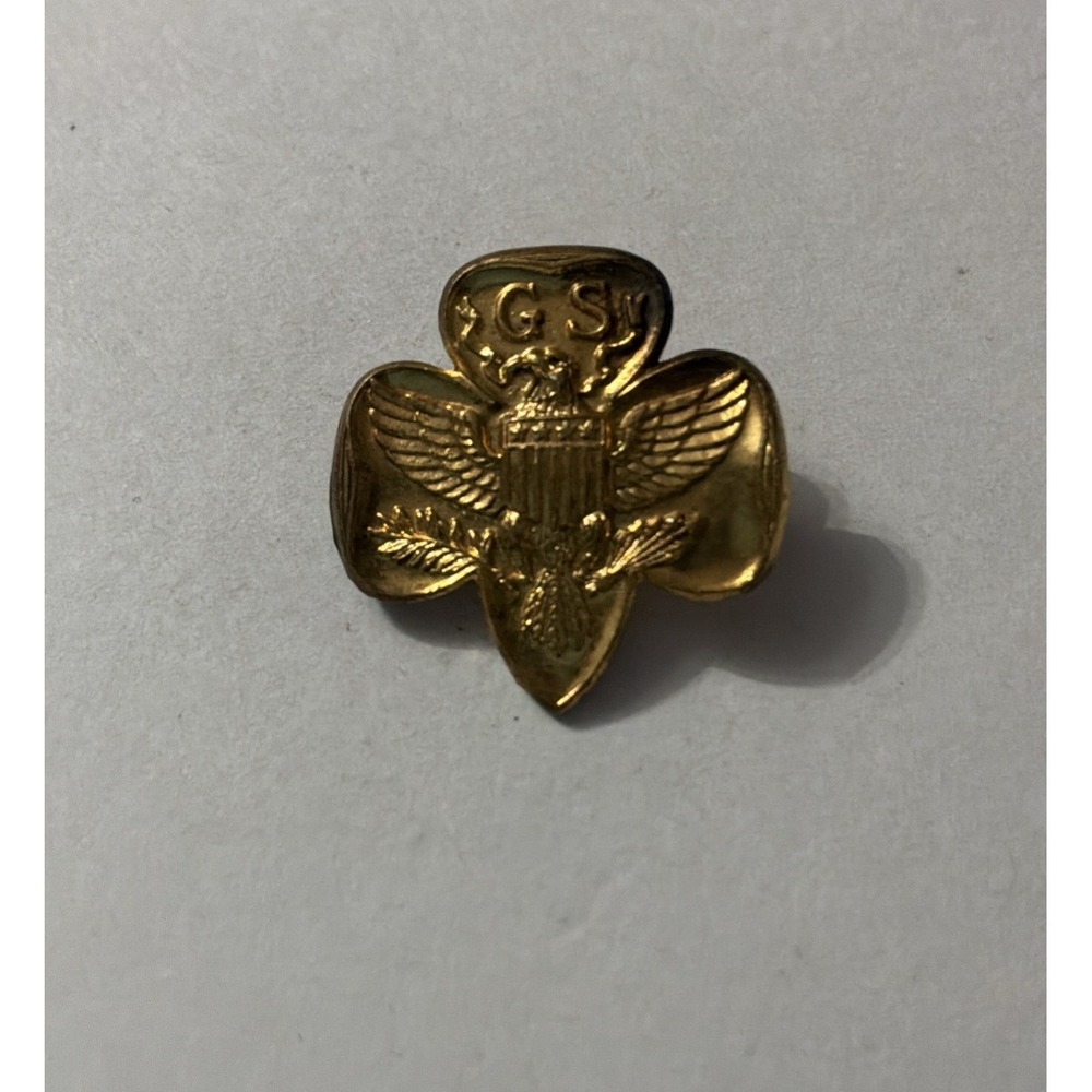 Vintage Girl Scouts Insignia Lapel Pin Gold Tone Fleur-de-lis Trefoil Pinback